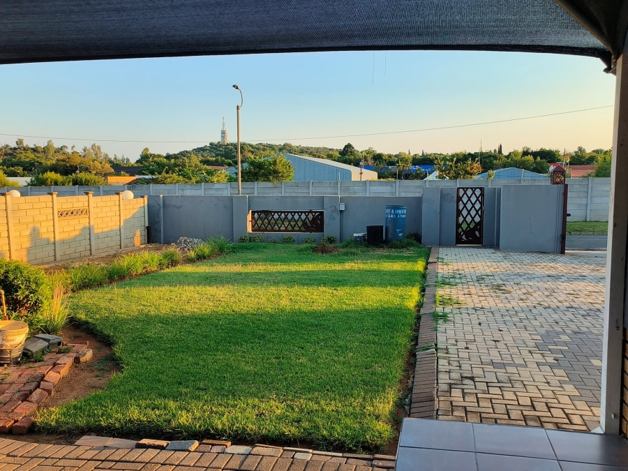 4 Bedroom Property for Sale in Collerville North West